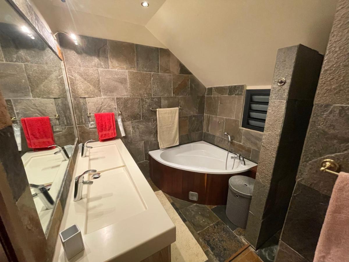 Chambre "Bleu Ocean" Villa Hermes Saint Pierre Exterior foto